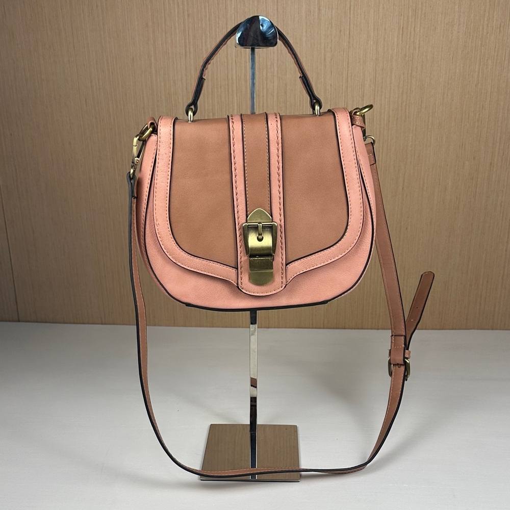 Elegant Pink Leather Crossbody Bag